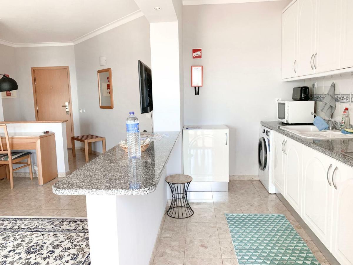 Panoramic Apartment In Portimao: Ocean View, Wifi Eksteriør bilde